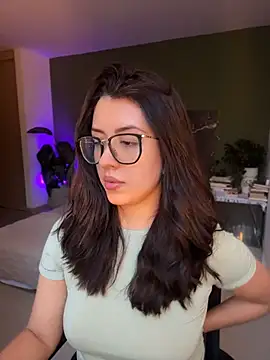 Snapshot of EmaSaenz chatting on June 24, 11:15 pm EmaSaenz online show from June 24, 11:15 pm