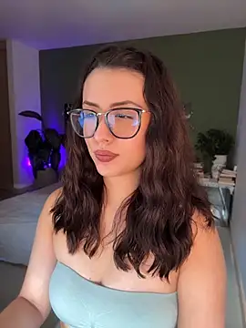 Snapshot of EmaSaenz chatting on June 25, 10:03 pm EmaSaenz online show from June 25, 10:03 pm