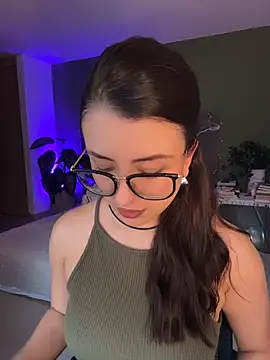 Snapshot of EmaSaenz chatting on July 15, 10:59 pm EmaSaenz online show from July 15, 10:59 pm