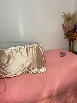 manuela star online show from February 21, 1:39 am