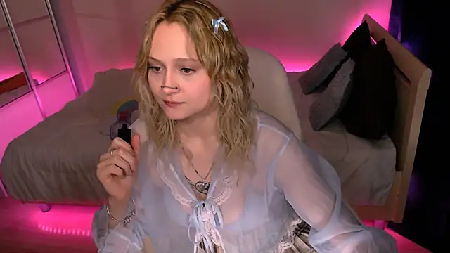 Snapshot of MariaMango chatting on January 3, 4:06 pm MariaMango online show from January 3, 4:06 pm