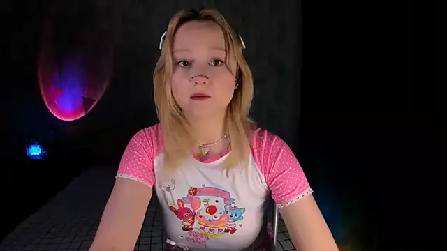 Snapshot of MariaMango chatting on February 9, 9:17 pm MariaMango online show from February 9, 9:17 pm