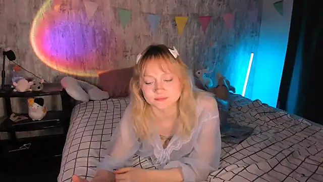 Snapshot of MariaMango chatting on March 21, 12:51 am MariaMango online show from March 21, 12:51 am