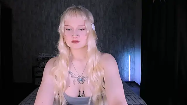 Snapshot of MariaMango chatting on November 7, 2:22 am MariaMango online show from November 7, 2:22 am