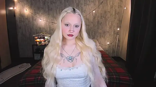 Snapshot of MariaMango chatting on November 21, 2:43 am MariaMango online show from November 21, 2:43 am