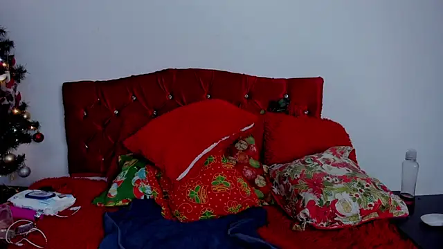 Snapshot of sobigcurvy4u chatting on January 7, 10:08 pm sobigcurvy4u online show from January 7, 10:08 pm