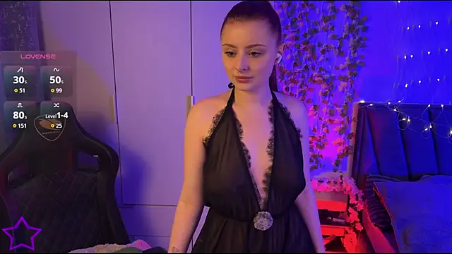 RozieRose online show from April 23, 9:17 pm