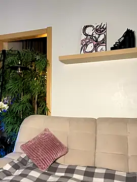 Snapshot of HumbleJess chatting on September 13, 6:08 pm HumbleJess online show from September 13, 6:08 pm