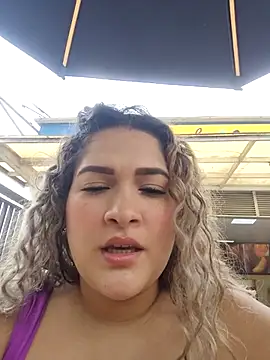 Sara smiiith211 online show from March 22, 6:33 pm