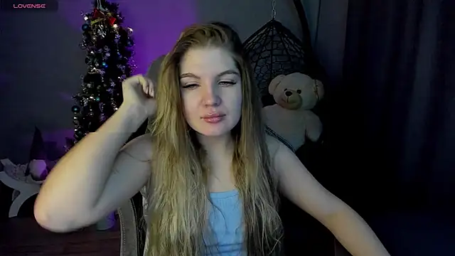 Snapshot of lily_williamss chatting on January 9, 12:03 am lily williamss online show from January 9, 12:03 am