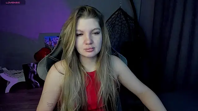 Snapshot of lily_williamss chatting on February 5, 12:31 am lily williamss online show from February 5, 12:31 am