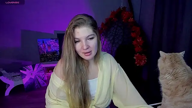 Snapshot of lily_williamss chatting on September 20, 12:11 am lily williamss online show from September 20, 12:11 am