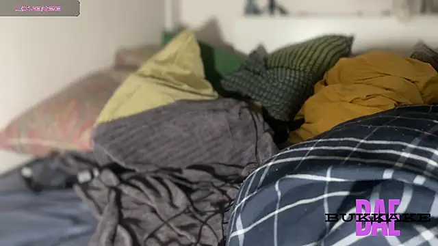 bukkakebae1 online show from December 26, 9:47 pm