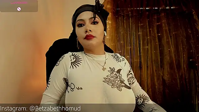 Snapshot of BetzabethHomud0 chatting on January 12, 9:40 pm BetzabethHomud0 online show from January 12, 9:40 pm