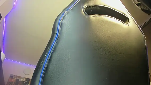 charlie hotxxx online show from January 10, 2:04 am