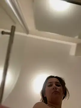 babyyboomm online show from February 27, 6:40 am