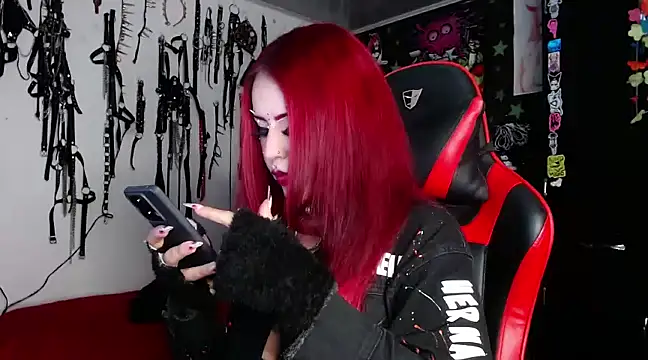 jannaink  online show from December 17, 1:29 am