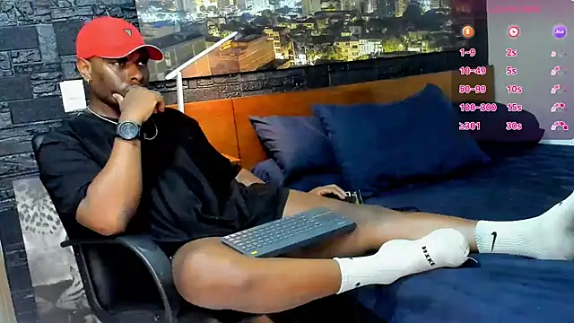 thomas santtos1 online show from March 14, 12:43 am