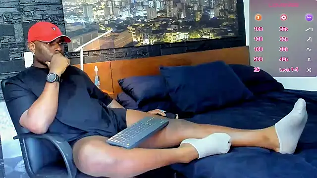 thomas santtos1 online show from March 21, 8:29 pm