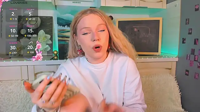 Naomi B1ack online show from March 21, 12:48 am