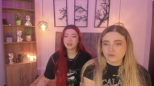 Andy and emma online show from December 13, 12:06 pm