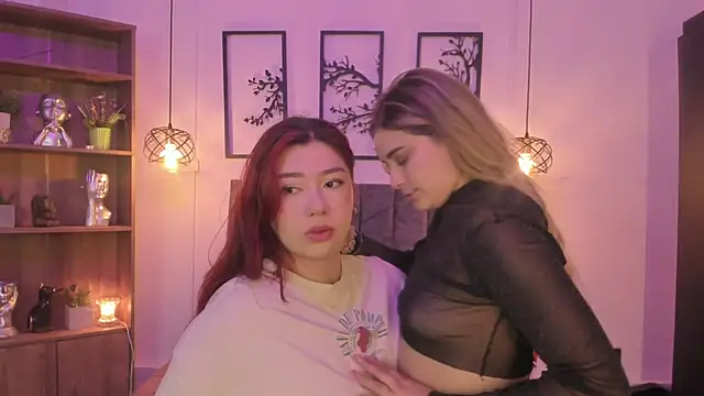 Andy and emma online show from December 22, 12:16 pm