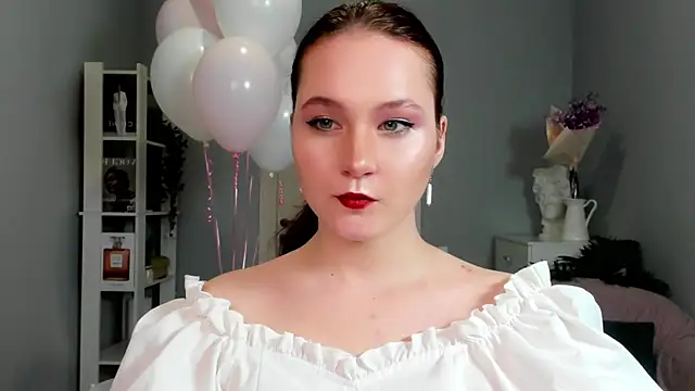 Snapshot of goddess_jee chatting on March 9, 11:36 am goddess jee online show from March 9, 11:36 am