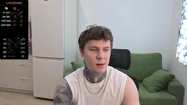 Snapshot of Lechery_boy chatting on May 24, 10:53 am Lechery boy online show from May 24, 10:53 am
