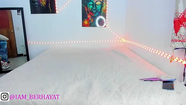 Snapshot of DIRTY_SEXY_BERHAYAT chatting on November 3, 10:49 am DIRTY SEXY BERHAYAT online show from November 3, 10:49 am