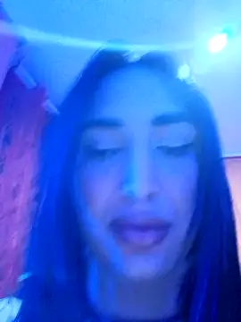Snapshot of alice_jhonson_ chatting on January 4, 11:17 pm alice jhonson online show from January 4, 11:17 pm
