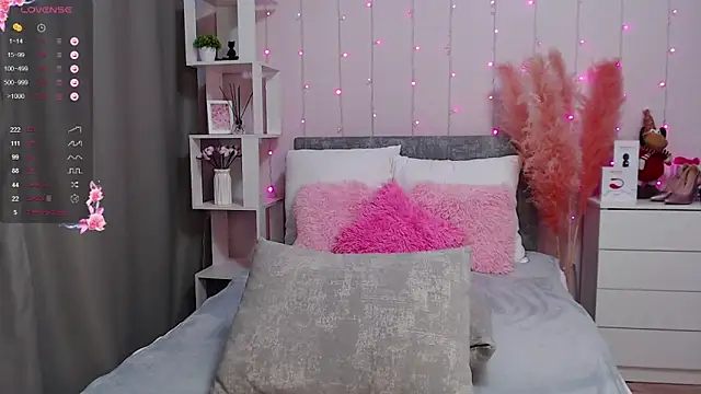 PornoGirlX online show from February 24, 4:38 am