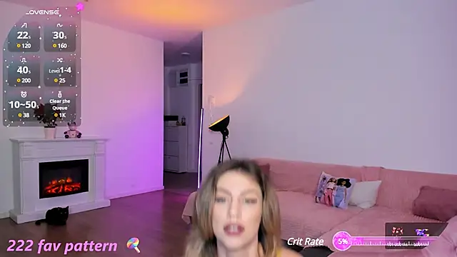 AnysaSmith online show from December 14, 9:45 pm