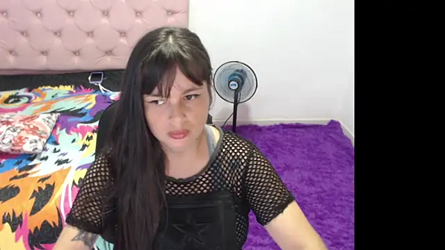 Snapshot of Aliciaheart chatting on April 14, 6:25 pm Aliciaheart online show from April 14, 6:25 pm