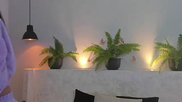 Valenn smithh online show from March 14, 12:29 pm