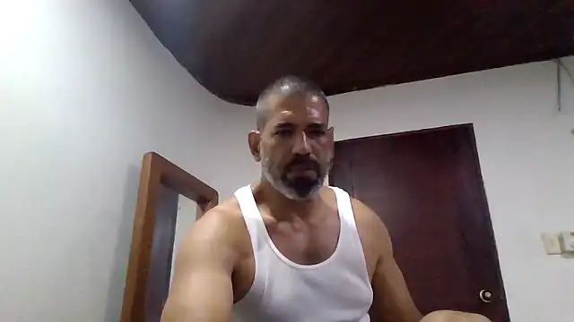 Snapshot of jackbigcock11 chatting on February 21, 9:00 pm jackbigcock11 online show from February 21, 9:00 pm