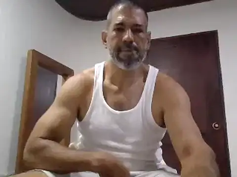 Snapshot of jackbigcock11 chatting on February 24, 11:21 am jackbigcock11 online show from February 24, 11:21 am