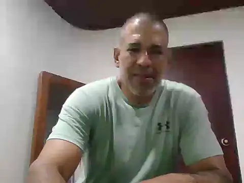 Snapshot of jackbigcock11 chatting on November 18, 5:17 pm jackbigcock11 online show from November 18, 5:17 pm