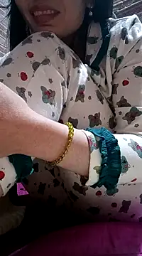 Snapshot of Blythe_69 chatting on January 29, 2:53 pm Blythe 69 online show from January 29, 2:53 pm