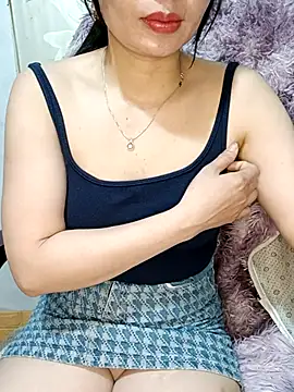 Blythe 69 online show from February 14, 2:08 am