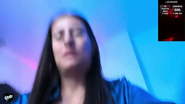 Saskyaa online show from March 13, 3:24 am