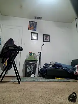 LongDickZee562 online show from December 18, 4:51 am