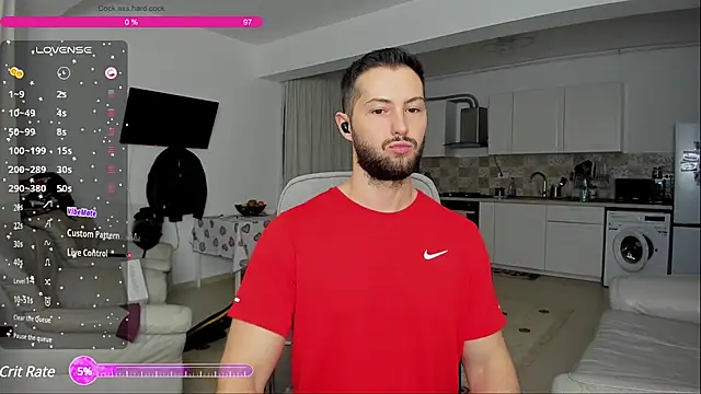 Snapshot of ZackFraser chatting on January 13, 5:12 am ZackFraser online show from January 13, 5:12 am