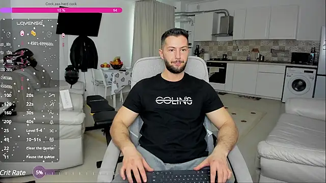 Snapshot of ZackFraser chatting on January 15, 8:09 am ZackFraser online show from January 15, 8:09 am