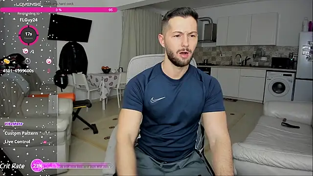 Snapshot of ZackFraser chatting on February 9, 5:08 am ZackFraser online show from February 9, 5:08 am