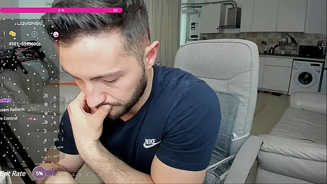 Snapshot of ZackFraser chatting on February 17, 8:30 am ZackFraser online show from February 17, 8:30 am