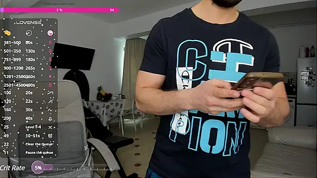 Snapshot of ZackFraser chatting on February 22, 8:18 am ZackFraser online show from February 22, 8:18 am