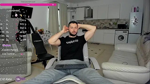 Snapshot of ZackFraser chatting on March 1, 1:07 pm ZackFraser online show from March 1, 1:07 pm