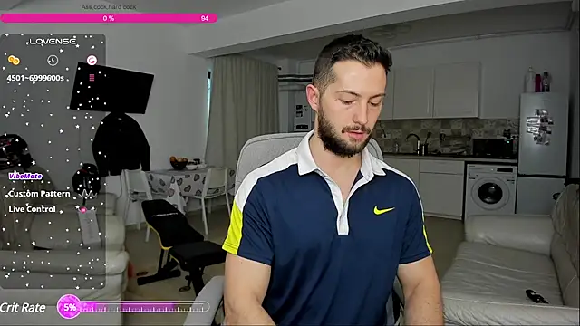 Snapshot of ZackFraser chatting on March 7, 5:08 am ZackFraser online show from March 7, 5:08 am