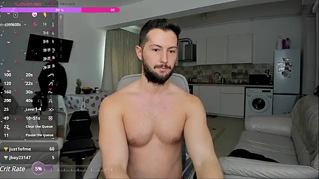 Snapshot of ZackFraser chatting on March 13, 8:15 am ZackFraser online show from March 13, 8:15 am