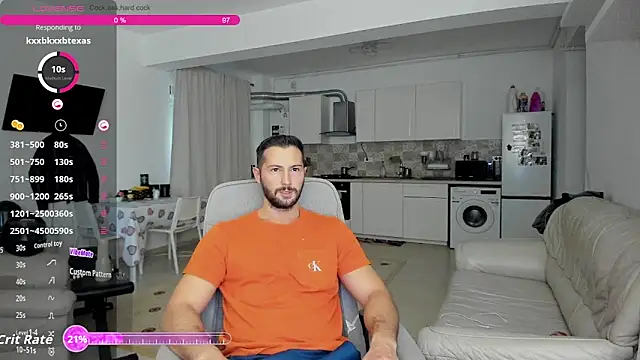 Snapshot of ZackFraser chatting on October 10, 3:22 pm ZackFraser online show from October 10, 3:22 pm